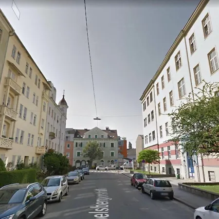 Mini Smart - Self Check-in Apartman